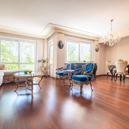 Luxurious With Bosphorus View In Cengelkoy Villa *
