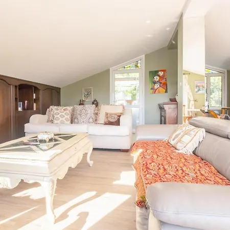 Luxurious With Bosphorus View In Cengelkoy Villa Estambul