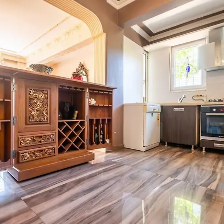Luxurious With Bosphorus View In Cengelkoy *