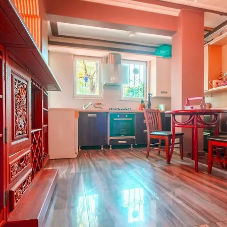 Villa Luxurious With Bosphorus View In Cengelkoy *